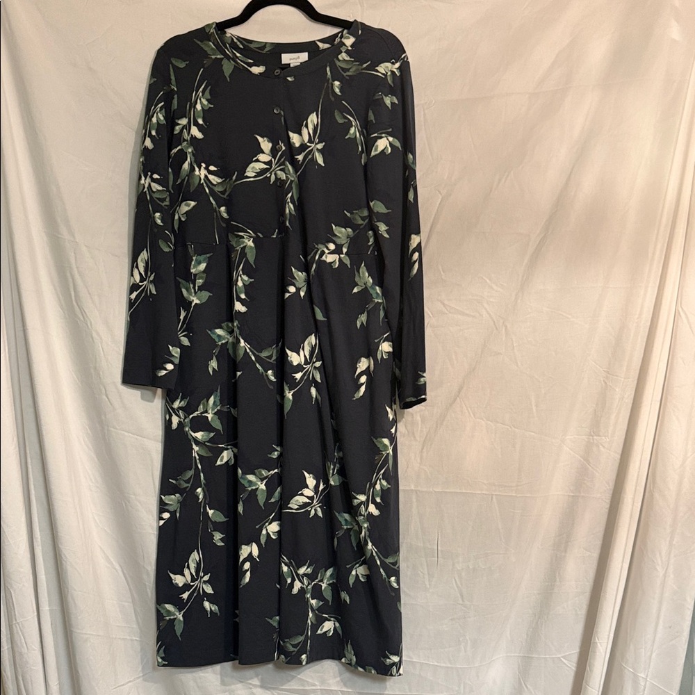 Floral Maxi Dress with Green Leaf Print